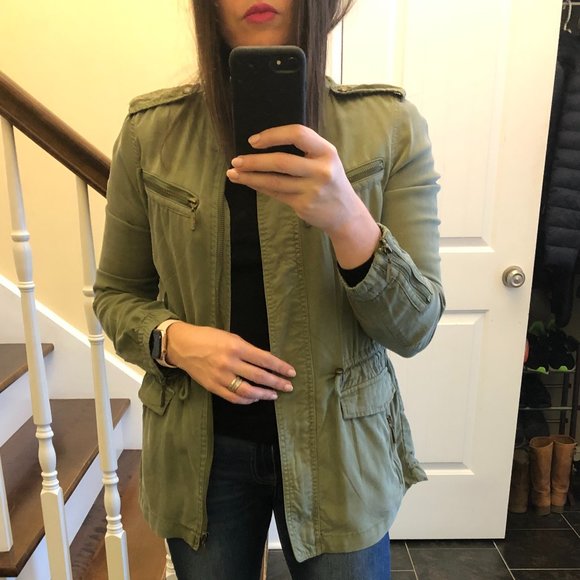 Utility Jacket - Picture 4 of 7